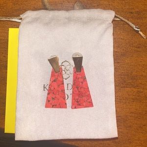 Rare Kendra Scott Earrings